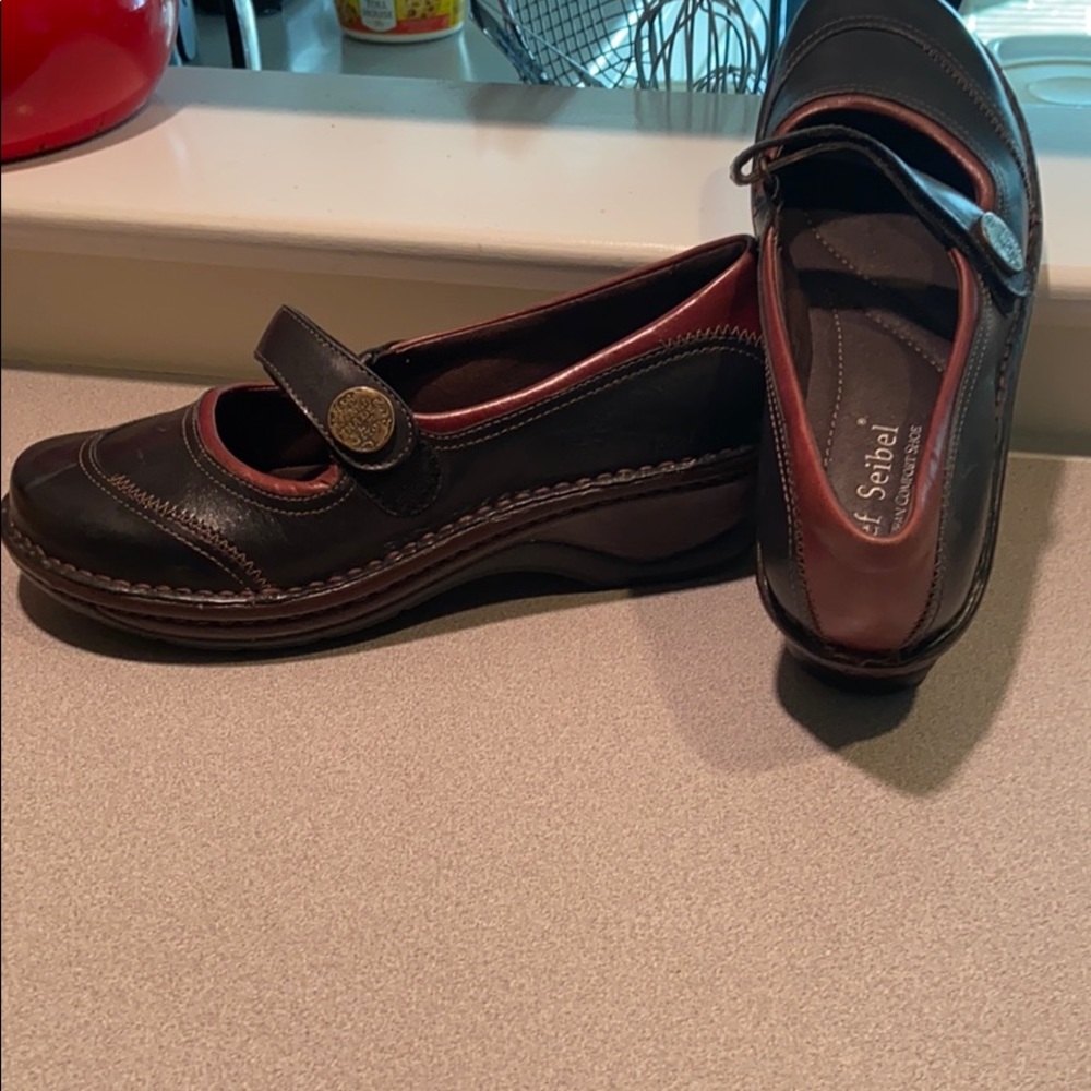 Josef Seibel shoes - Picture 3 of 3